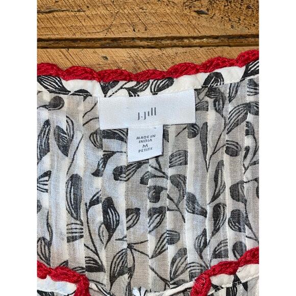 Womens J Jill Black White Red Tassel Embroidered Floral‎ Boho Peasant Top MP - Picture 5 of 9